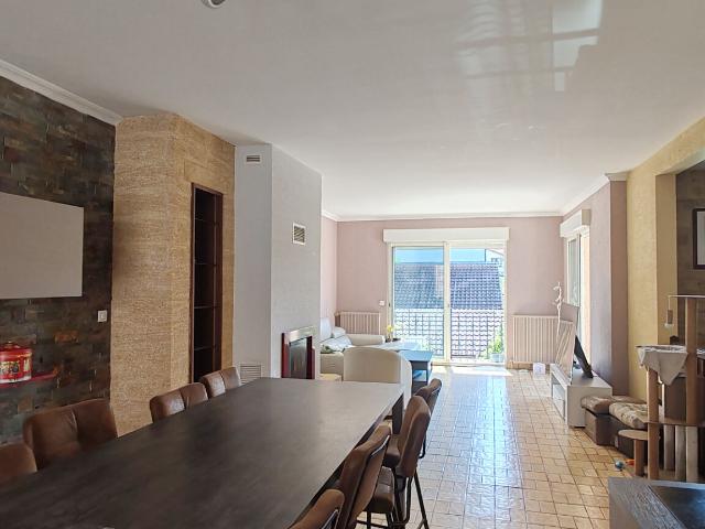 Maison T9 173 m2 Châlons en Champagne REF 813