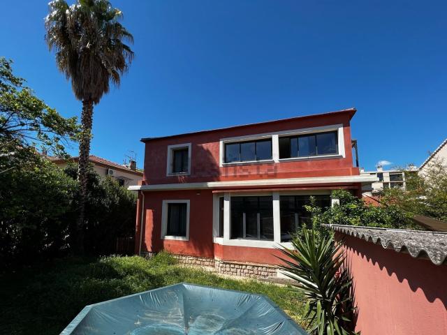 Maison, Toulon