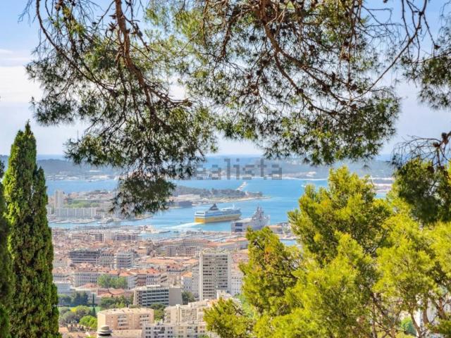 Maison, Toulon