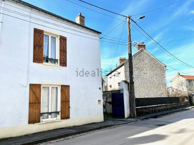 Maison, Tousson