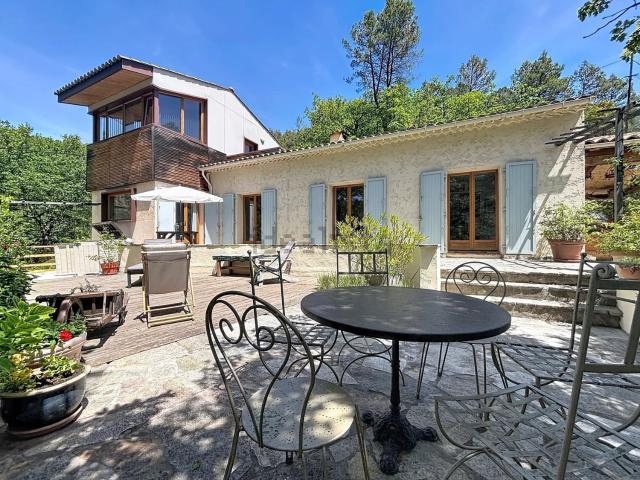 Maison, Tournefort