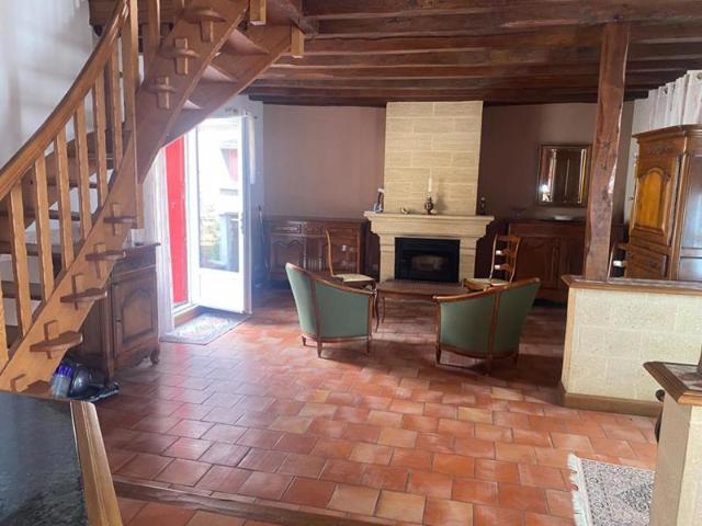 Maison Tournon Saint Pierre 4 pièce s 93 m2