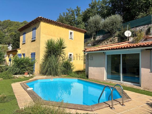 Maison, Tourrette Levens