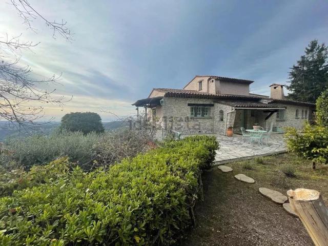 Maison, Tourrettes sur Loup