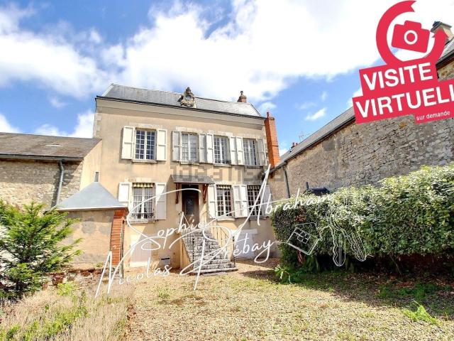 Maison, Toury