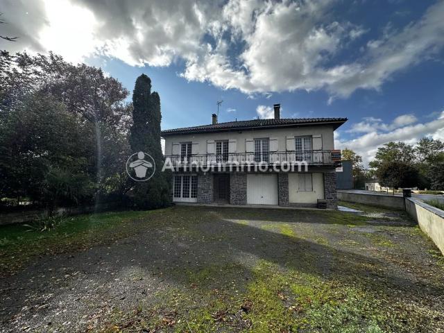Maison, Tocane Saint Apre