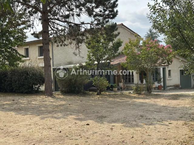 Maison, Tocane Saint Apre