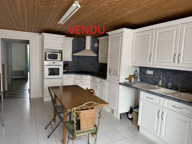Maison, Tombebœuf