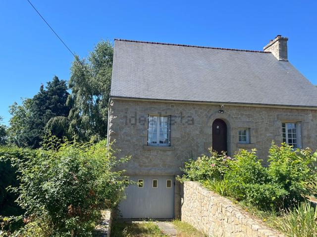 Maison, Taden