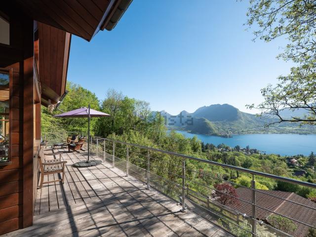 Maison, Talloires Montmin