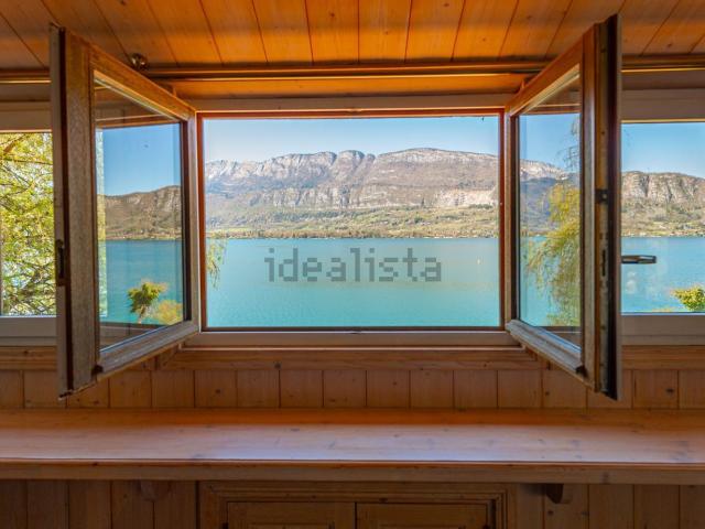 Maison, Talloires Montmin