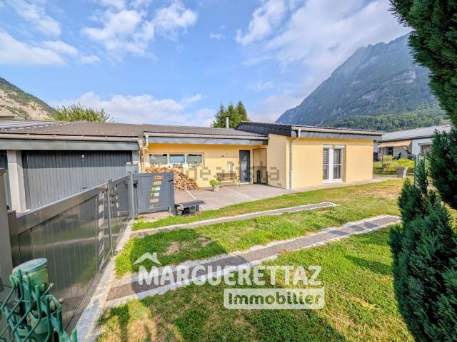 Maison, Taninges