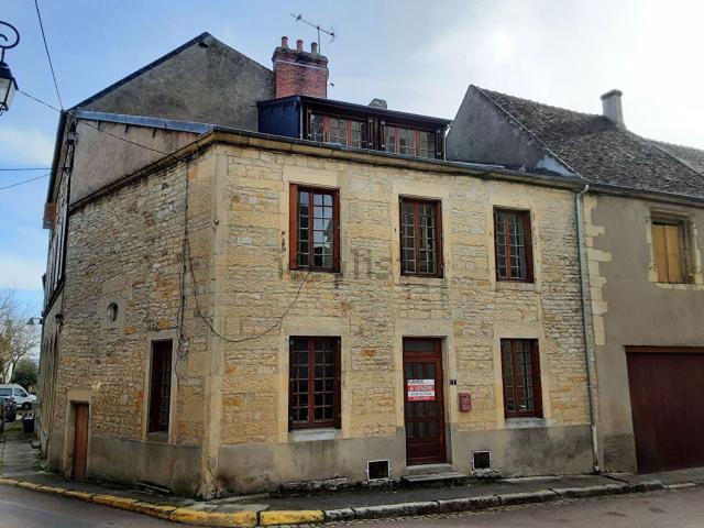 Maison, Tannay