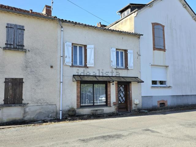 Maison, Tanus