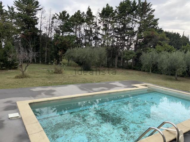 Maison, Tarascon