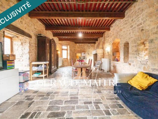 Maison templière partiellement rénovée