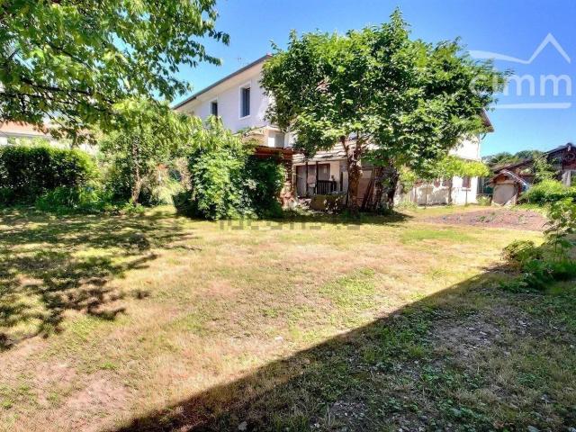 Maison, Tencin