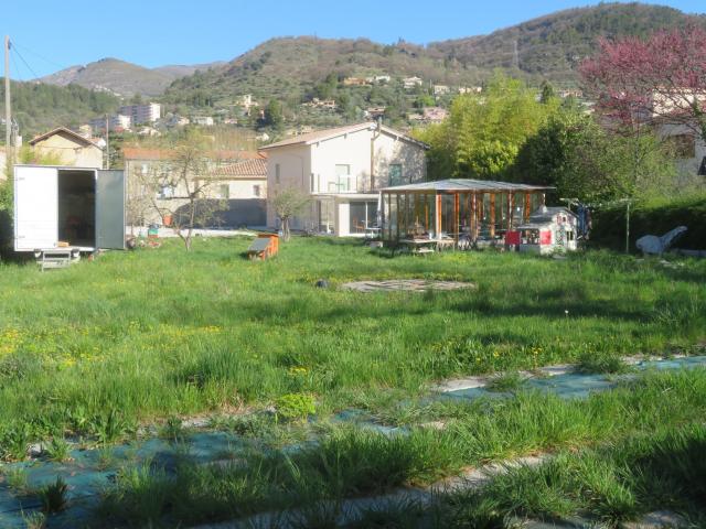 MAISON + TERRAIN à CONSTRUIRE 700 m2 Quartier de la Sèbe à DIGNE LES BAINS 04000
