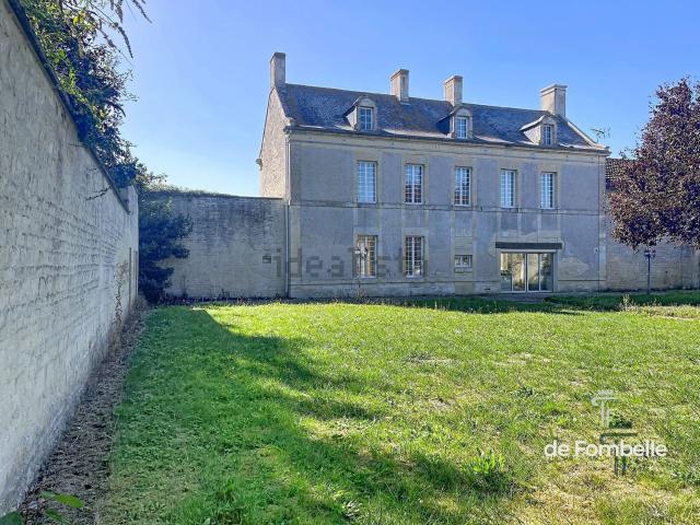 Maison, Thue et Mue