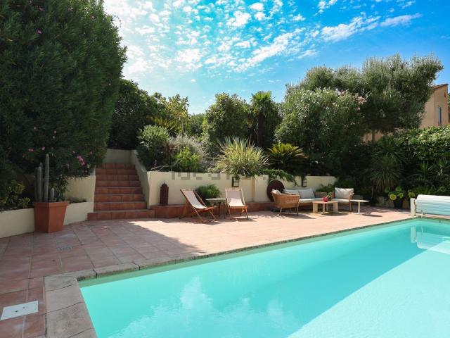 Maison, Thuir