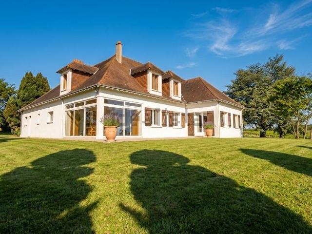 Maison, Thuré