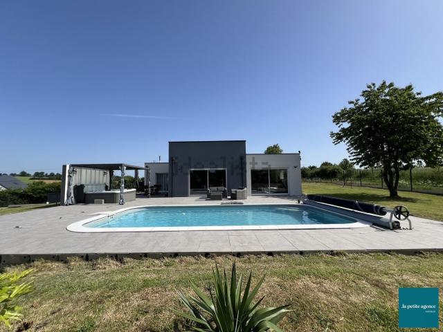Maison, Thury Harcourt le Hom