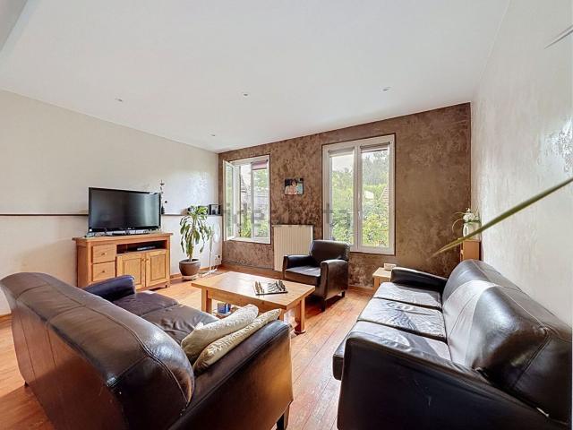 Maison, Thury sous Clermont