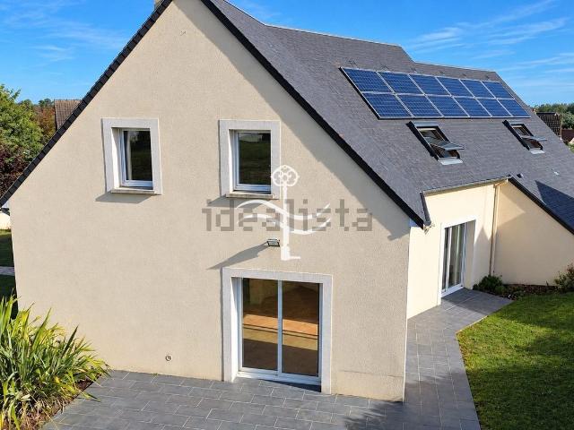 Maison, Thaon