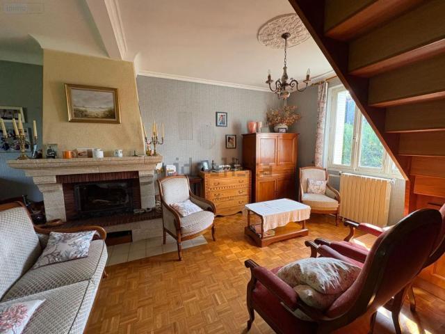 Maison, Thenay