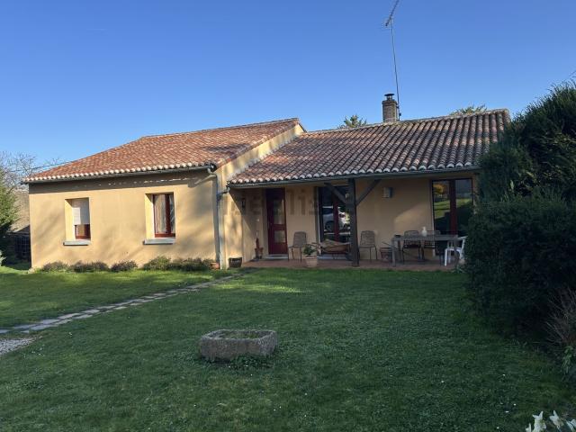 Maison, Thénezay