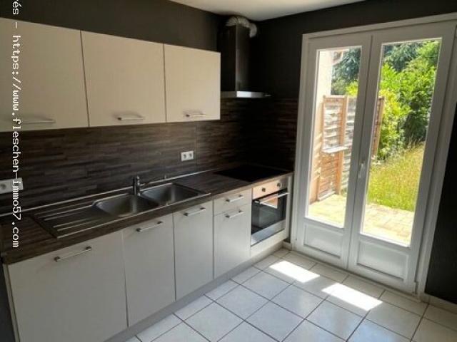 Maison Thionville 5 pièce s 100 m2 avec jardin et double garage
