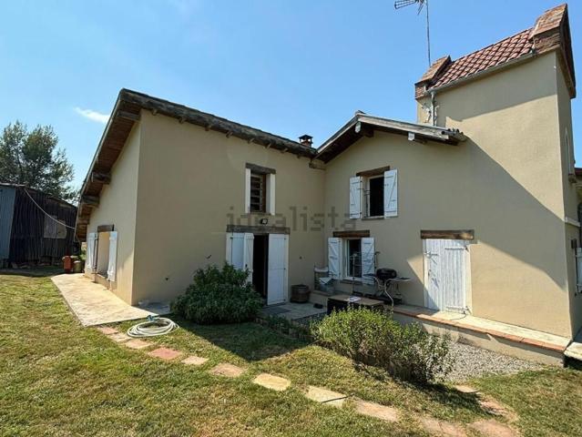 Maison, Thil