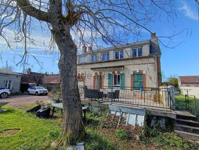 Maison, Thimory