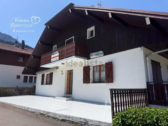Maison, Thollon les Mémises