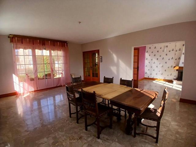 Maison Thouars 5 pièce s 106.40 m2