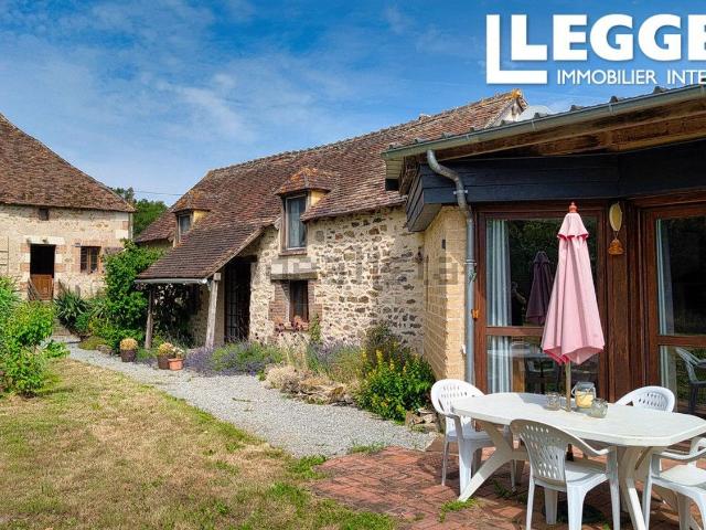 Maison, Tilly
