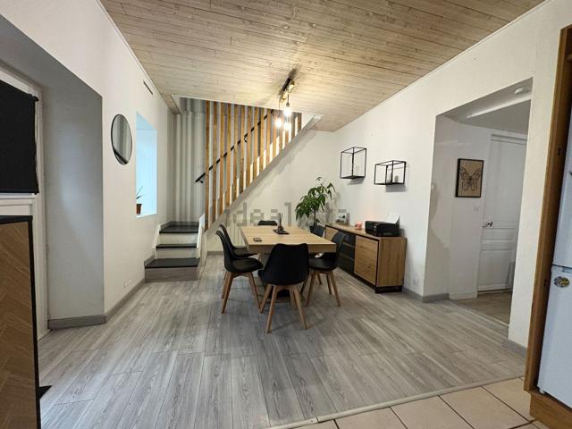 Maison, Tinténiac