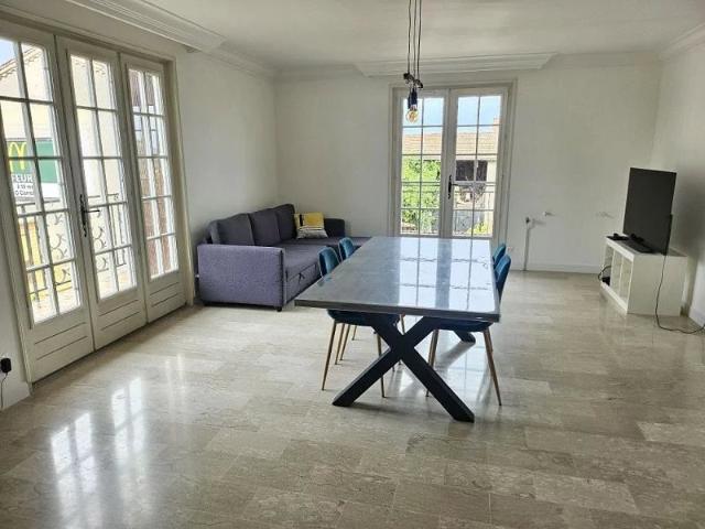 Maison traditionnelle 123m ²