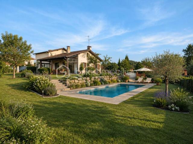 Maison traditionnelle 145m² sur un terrain de 1015m²