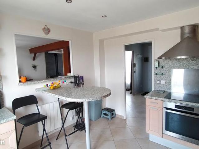 Maison traditionnelle 7 pièces Terrain 2000 m² SAINT MARTIN LA GARENNE