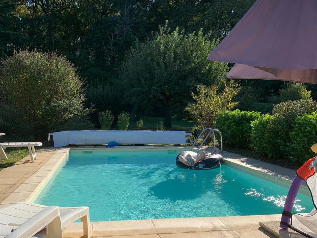Maison traditionnelle à la campagne avec piscine 75m² Montayral