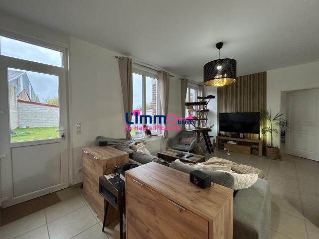 Maison traditionnelle à louer, 4 pièces Lihons 80320