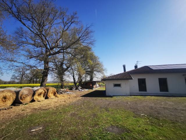 Maison traditionnelle de plain pied 169 m2 avec DPE A/A