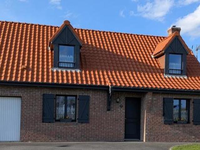 Maison traditionnelle en campagne