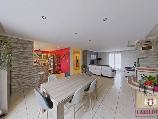 MAISON TRADITIONNELLE EN EXCLUSIVITE