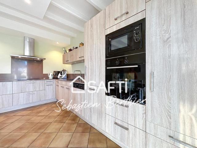 Maison traditionnelle Lavaur / 5 chambres / Terrain 2895 m² / 30 min Périphérique toulousain