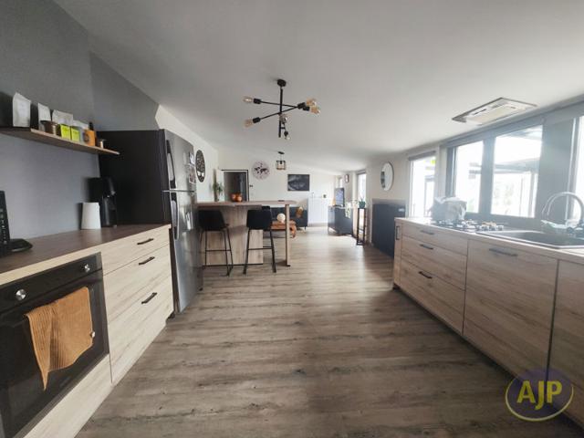 Maison Triaize 5 pièce s 123 m2