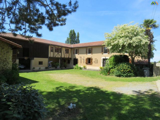 Maison, Trie sur Baïse