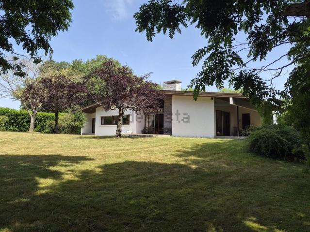 Maison, Trie sur Baïse