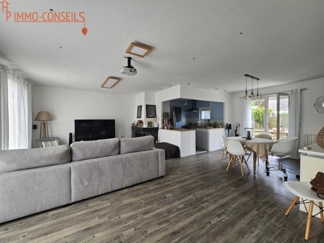 Maison trois chambres